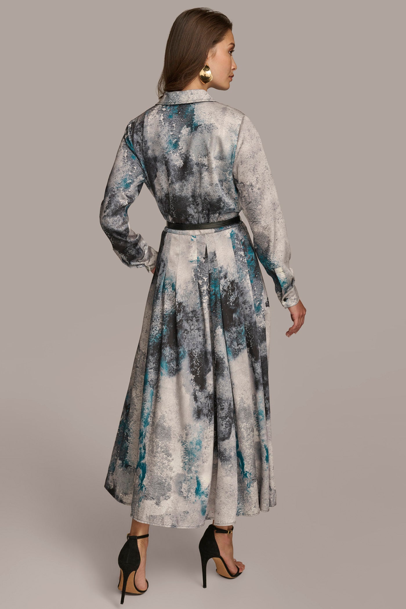 (image for) OTHERWORLDLY PRINTED BELTED SHIRT DRESS